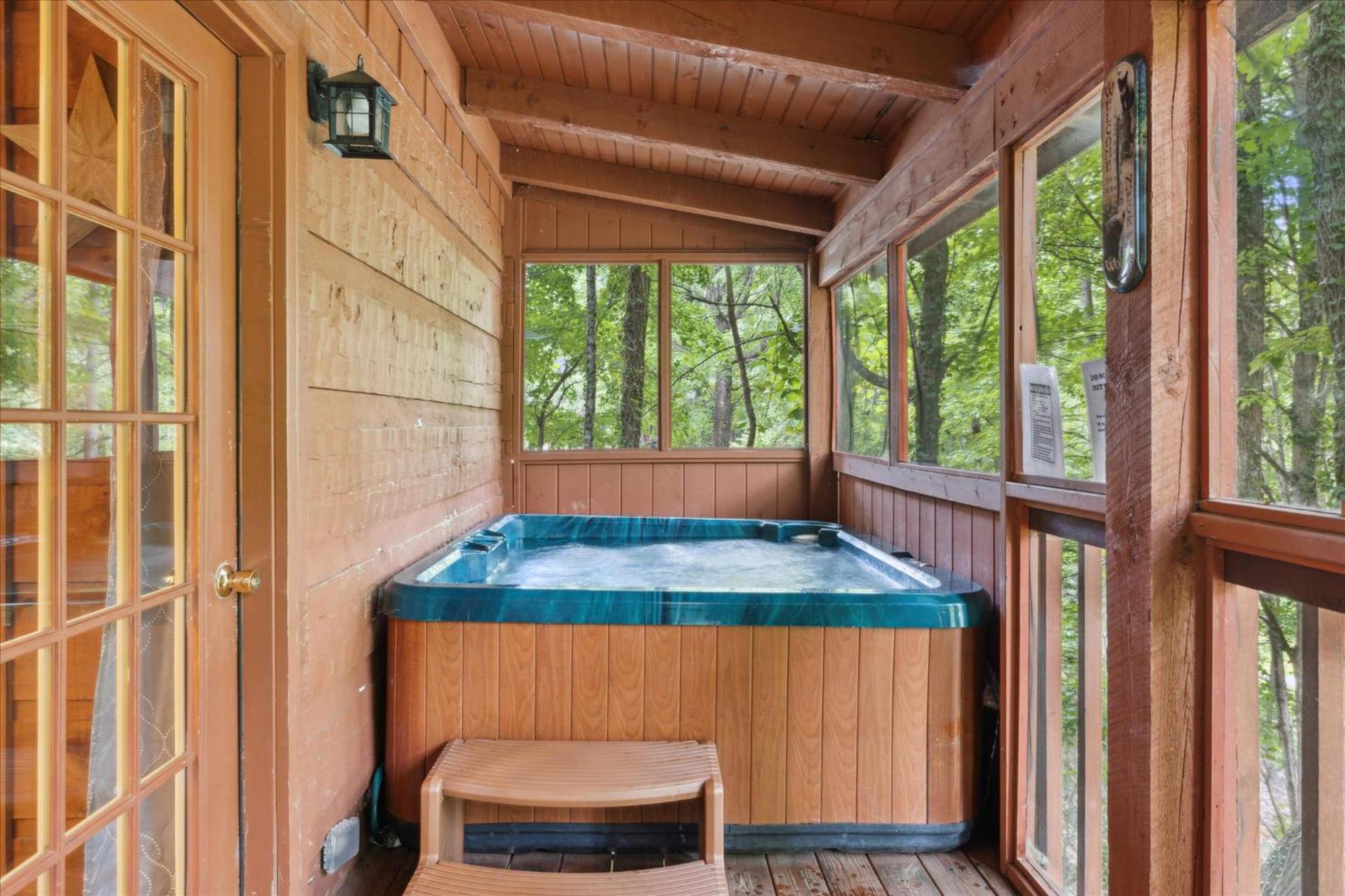 A Charming Cabin, Pool, Firepit, Hot Tub-Jacuzzi Gatlinburg Exterior foto