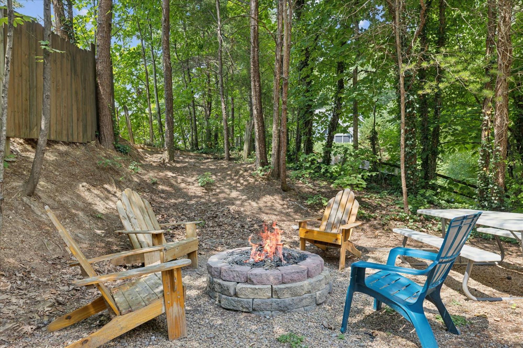 A Charming Cabin, Pool, Firepit, Hot Tub-Jacuzzi Gatlinburg Exterior foto
